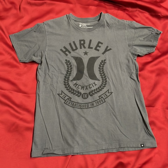 SOLD - T-shirts Bundle - Picture 2 of 8